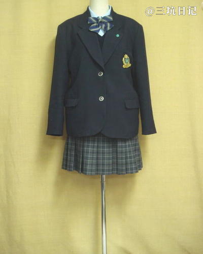 日本大阪学芸高等学校校服制服照片图片